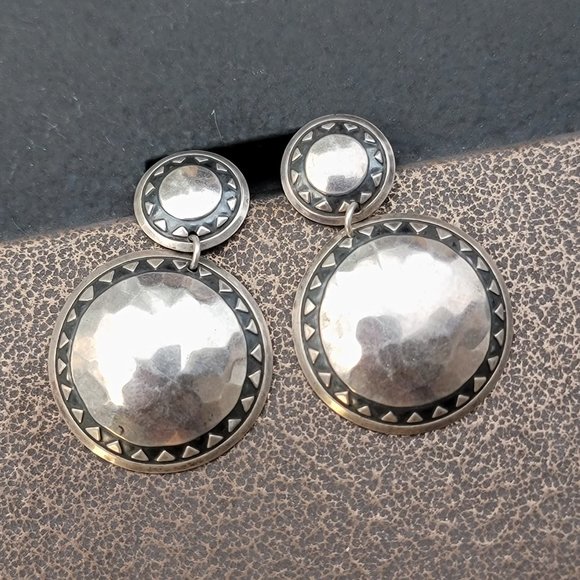 Southwestern vintage handmade 925 sterling silver hammered disc earrings - Picture 15 of 15